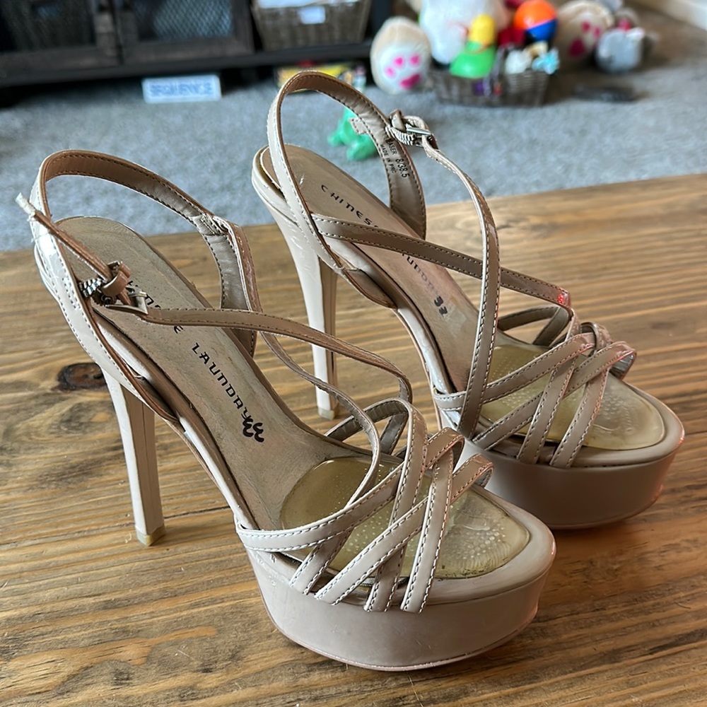 Chinese Laundry (Tippy tops) Nude Heels